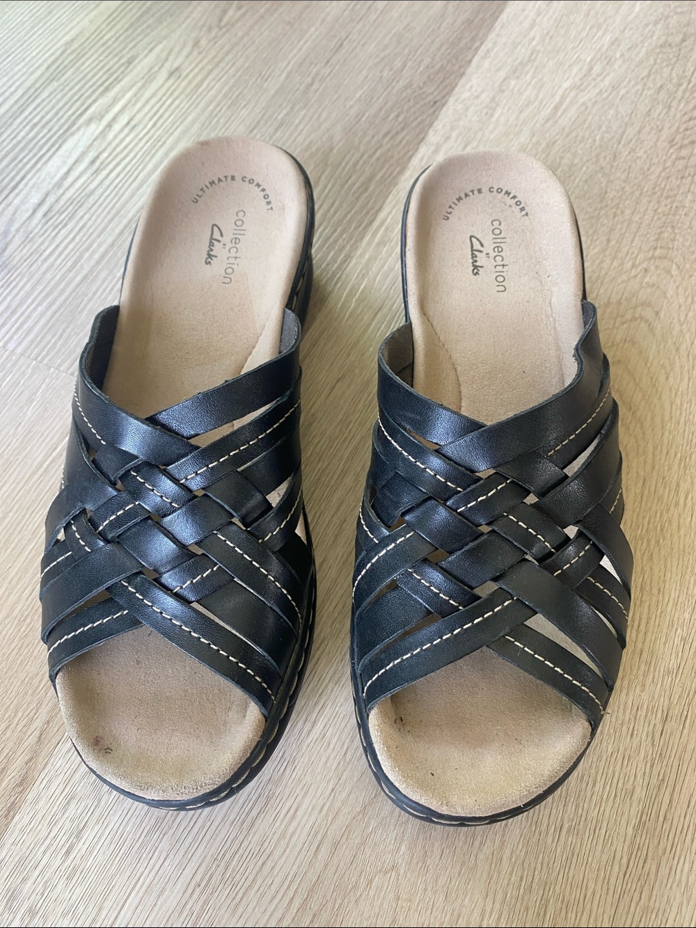 Clarks Collection Black Leather Comfort Slide Sandals Wedge Heel Size 7